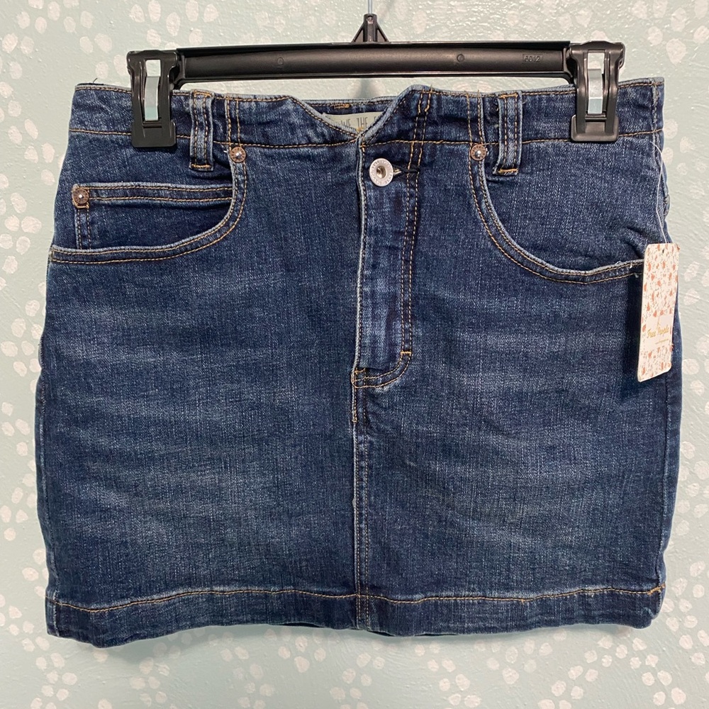 Free People denim skirt size 27